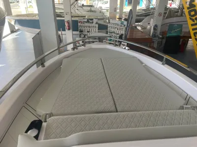 Foto del barco Ranieri International RANIERI NEXT 275 LX 2024