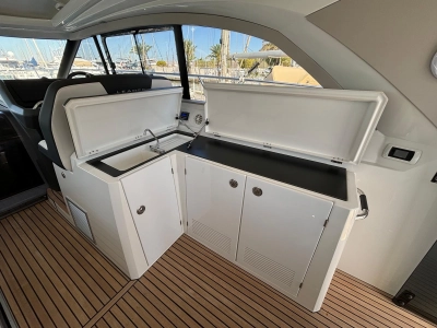 Foto del barco Jeanneau Leader 40 2020