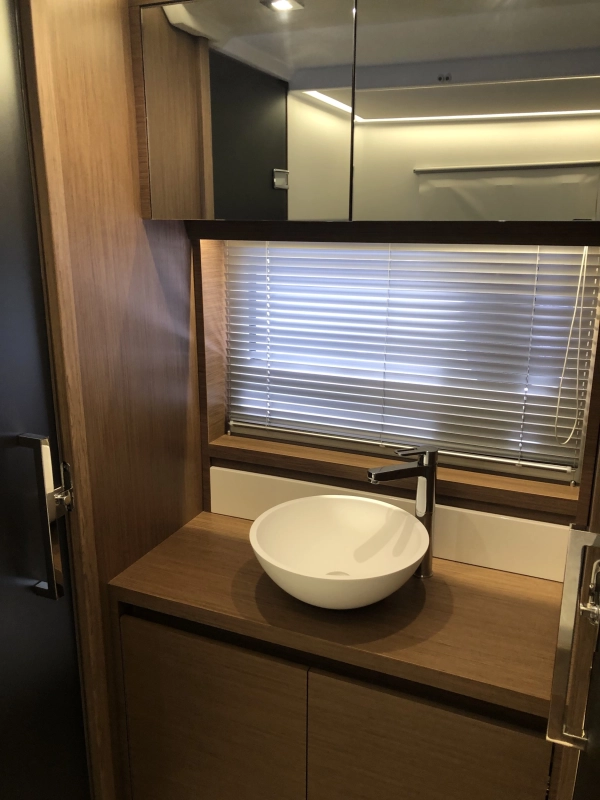 Jeanneau leader 46 2020