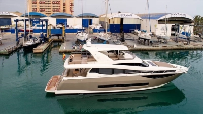 Foto del barco Prestige 750 2017