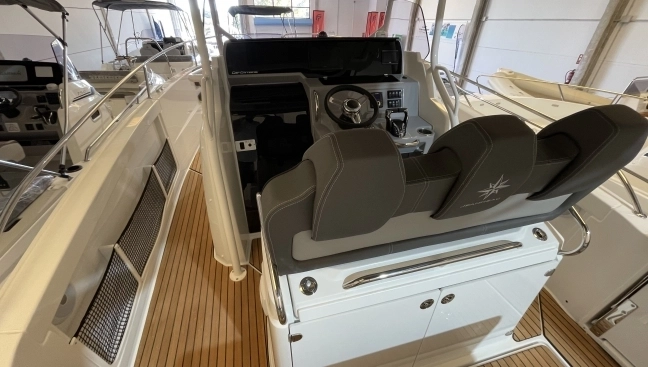 Jeanneau Cap Camarat 9.0 CC 2024