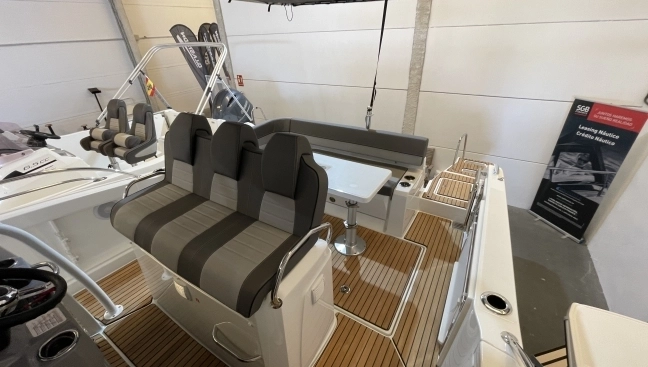 Jeanneau Cap Camarat 9.0 CC 2024