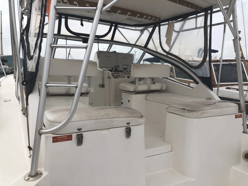 Luhrs 30 open 2004