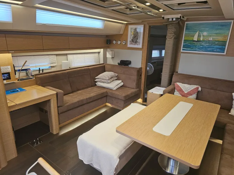 Hanse 548 2019