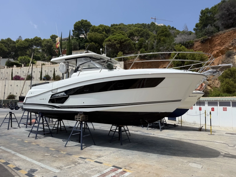 Jeanneau Cap Camarat 12.5 WA 2022