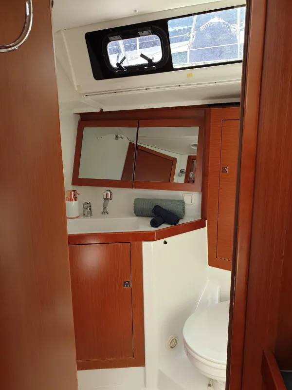 Beneteau Oceanis 45 2017