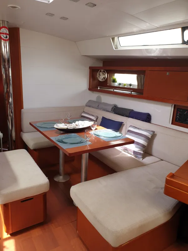 Beneteau Oceanis 45 2017