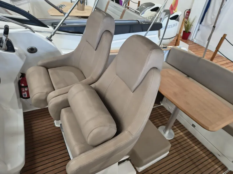 Jeanneau JEANNEAU CAP CAMARAT 8.5 WA 2014