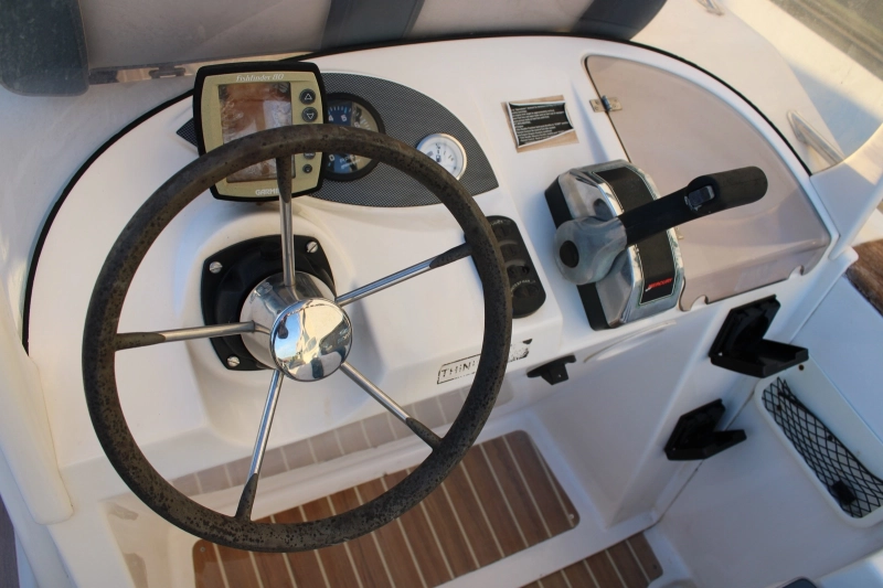 Quicksilver 500 Commander 2005