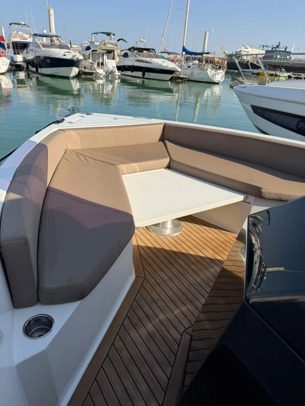 De Antonio Yachts D28 2022