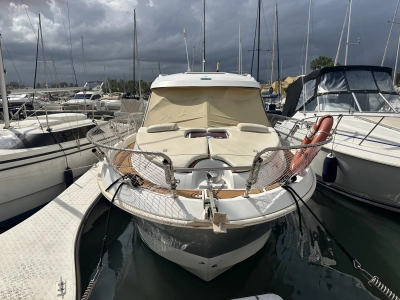 Foto del barco Beneteau Antares 8 2009