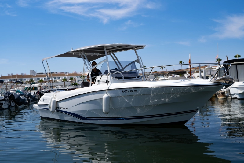 Jeanneau cap camarat 7.5 CC 2021