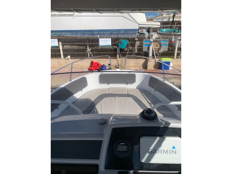 Jeanneau cap camarat 7.5 CC 2021