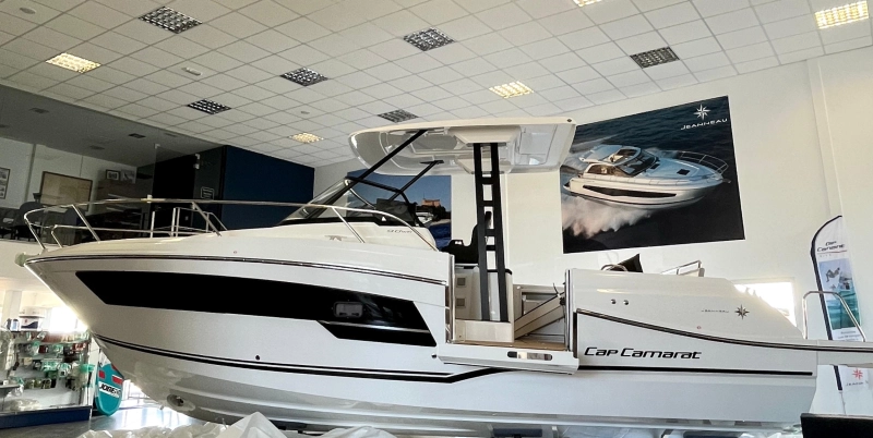 Jeanneau Cap Camarat 9.0WA S2 2024