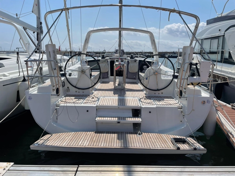 Beneteau Oceanis 41.1 2021