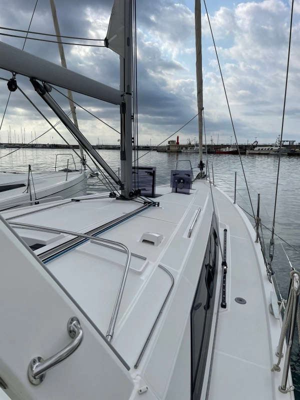 Beneteau Oceanis 41.1 2021