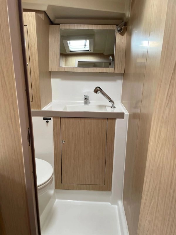 Beneteau Oceanis 41.1 2021