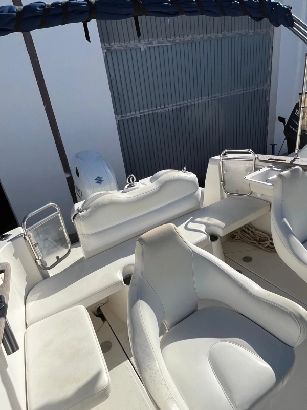 Quicksilver Commander 720 2013