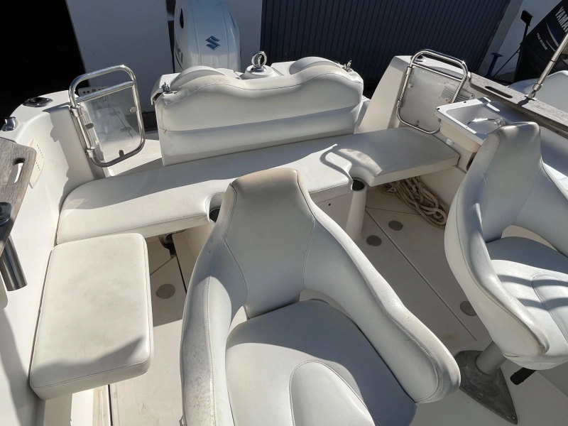 Quicksilver Commander 720 2013