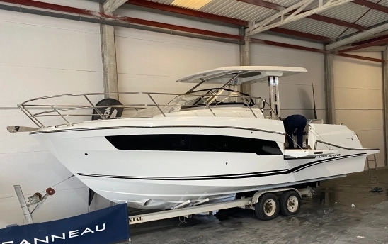 Jeanneau Cap Camarat 10.5 WA S2 2025