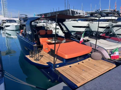 Foto del barco Cranchi CRANCHI A 32 LT 2026