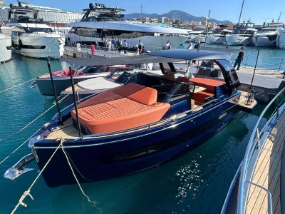 Foto del barco Cranchi CRANCHI A 32 LT 2026