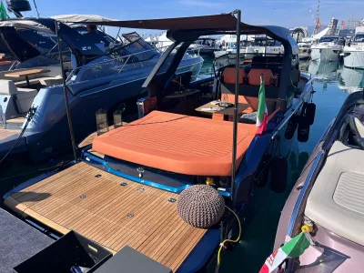 Foto del barco Cranchi CRANCHI A 32 LT 2026