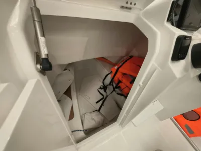 Foto del barco Jeanneau JEANNEAU CAP CAMARAT 5.5 CC 2023