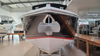 Foto del barco Cobalt Boats COBALT 302 2010