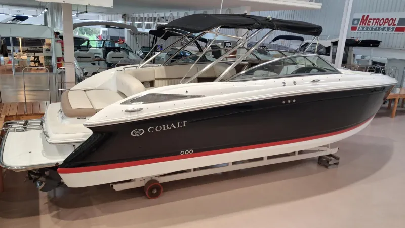Cobalt Boats COBALT 302 2010