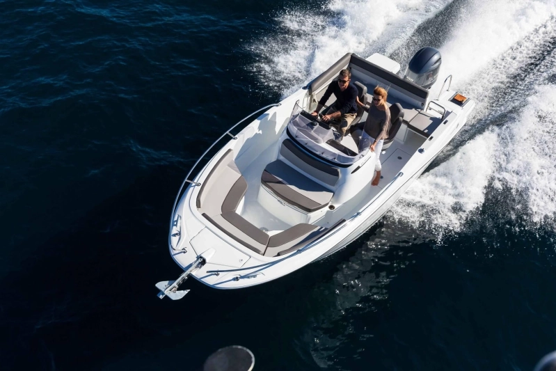 Jeanneau Cap Camarat 6.5 CC S3 2026
