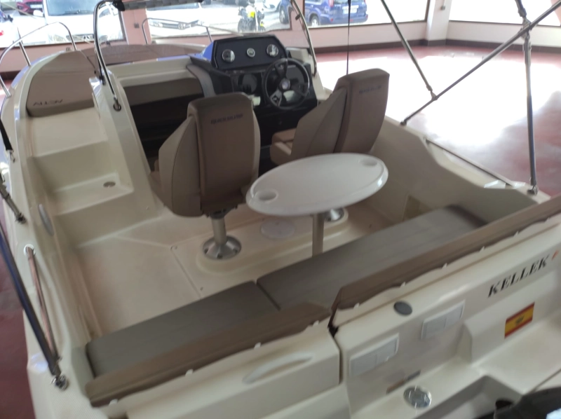 Quicksilver 605 Sundeck 2021