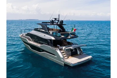 Foto del barco Cranchi CRANCHI SESSANTASETTE 67 0