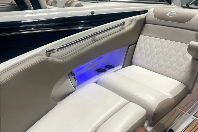 Crownline 270 SS 2024