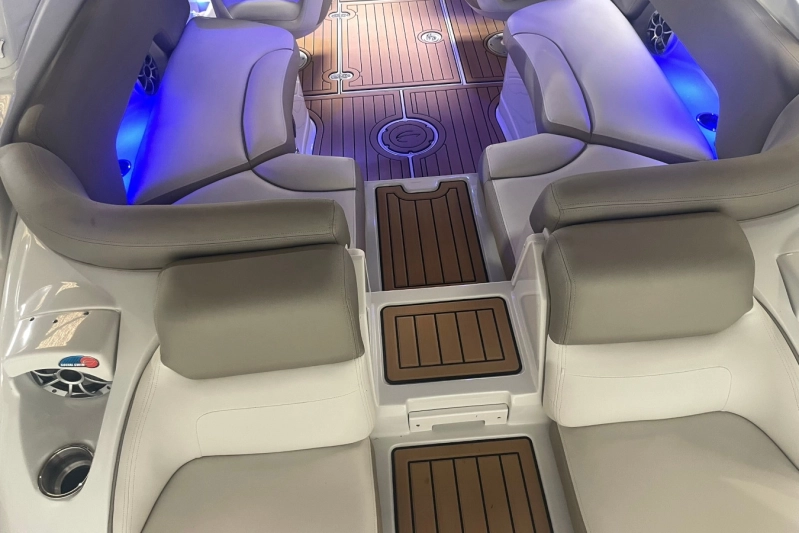 Crownline 270 SS 2024