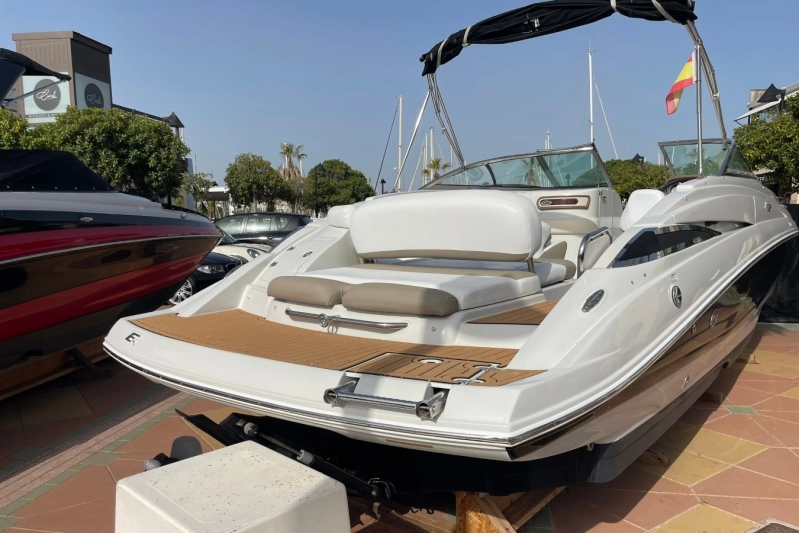 Crownline E4 2017