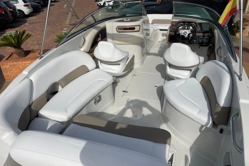 Crownline E4 2017
