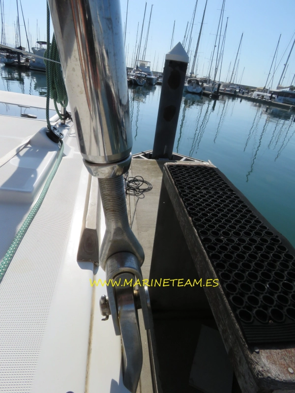 Lagoon 400 S2 2015