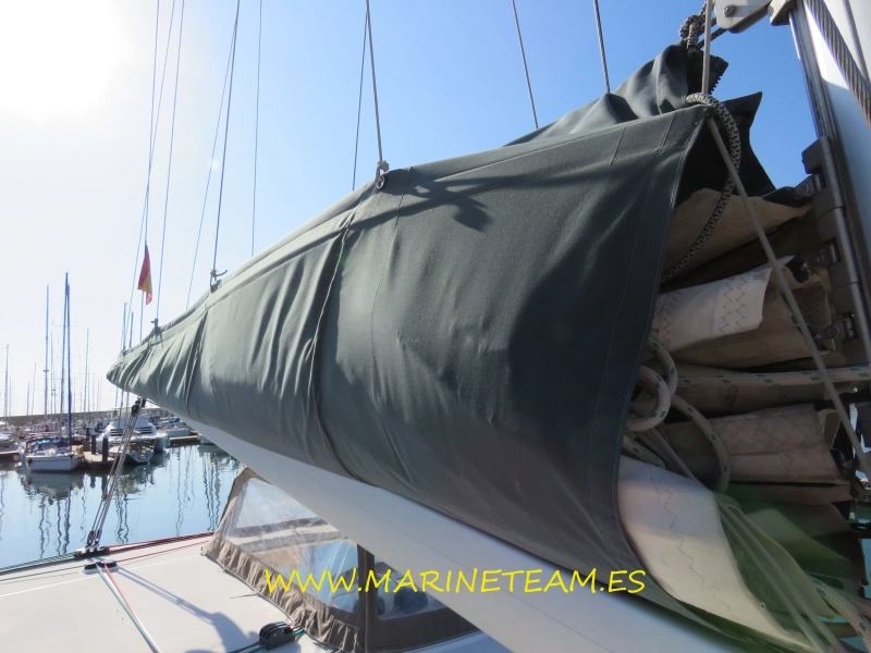 Lagoon 400 S2 2015