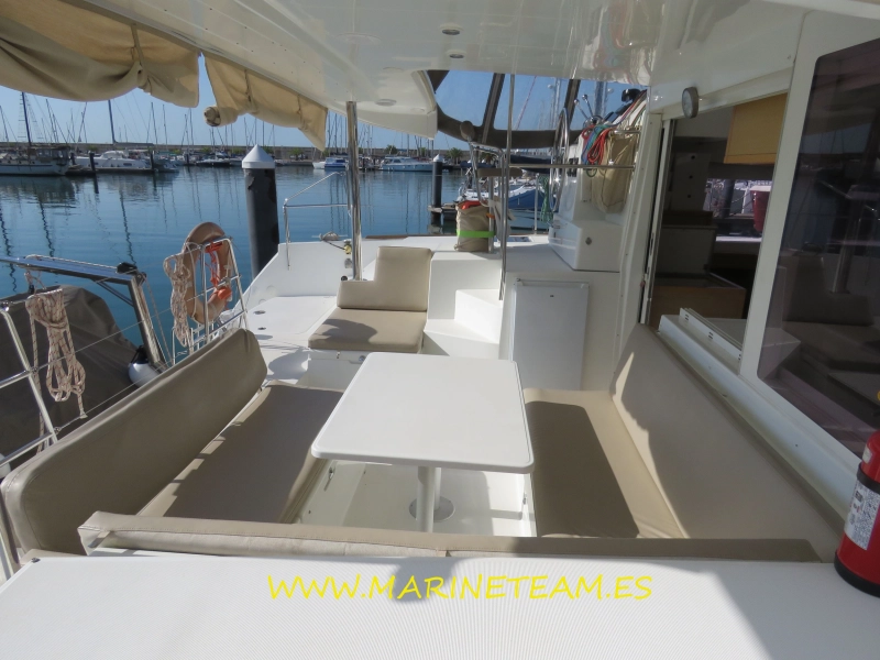 Lagoon 400 S2 2015