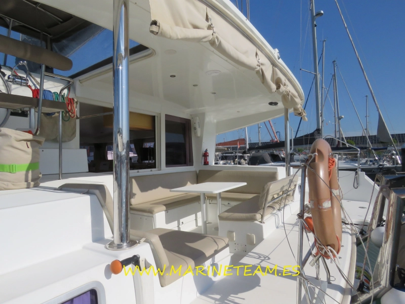 Lagoon 400 S2 2015