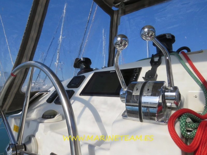 Lagoon 400 S2 2015