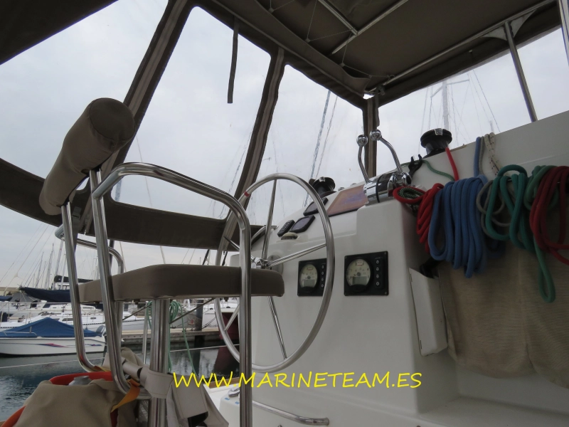 Lagoon 400 S2 2015