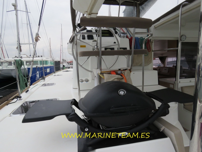 Lagoon 400 S2 2015