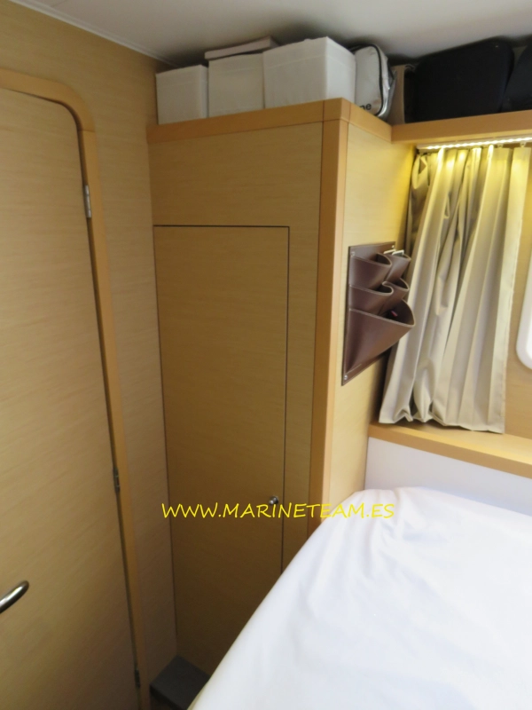 Lagoon 400 S2 2015