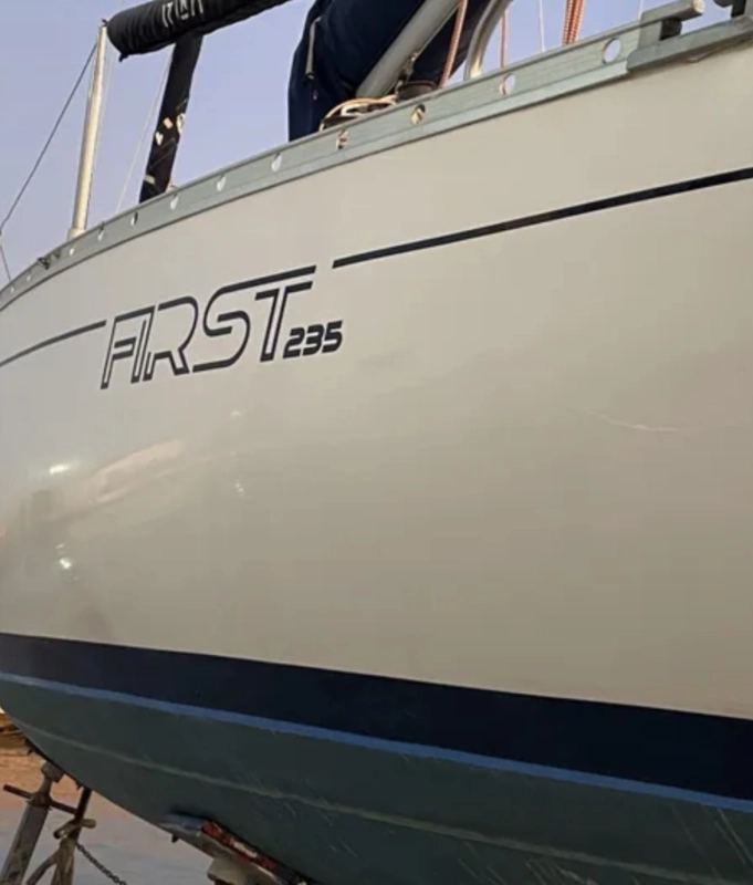Beneteau FIRST 235 1990