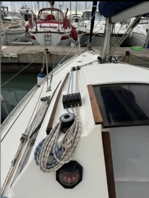 Foto del barco Beneteau FIRST 235 1990