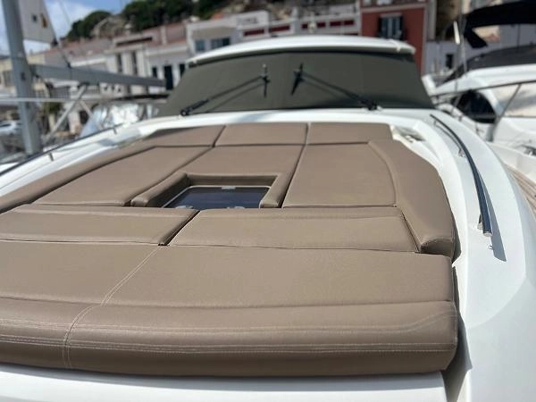 Prestige 560S 2017