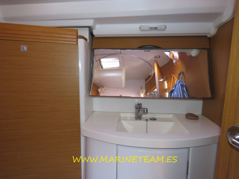 Jeanneau Sun Odyssey 42DS 2008