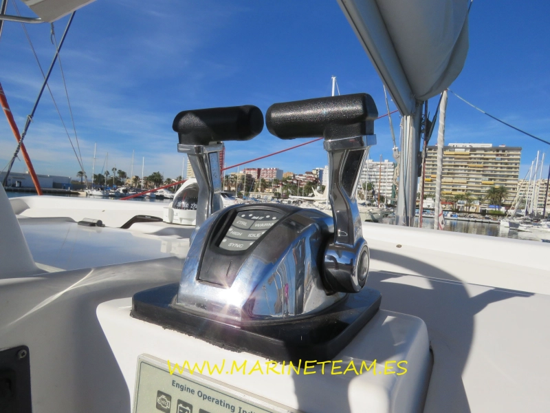 Lagoon 500 2006